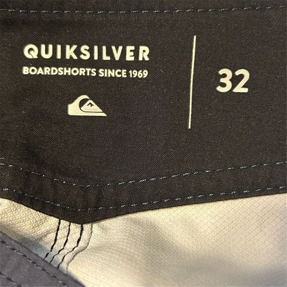 Quiksilver Men's Highline Lava Slash Boardshorts Blue Size 32 - Picture 16 of 16